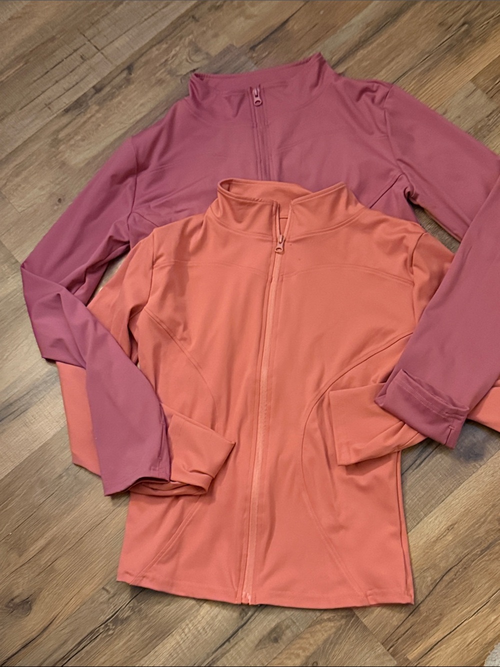 2 Women’s Gym Zip-Up Jacket